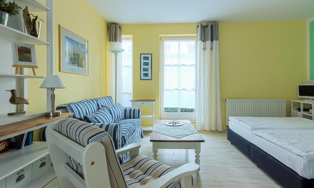 Marikens Deel Apartment Ahrenshoop Exterior photo